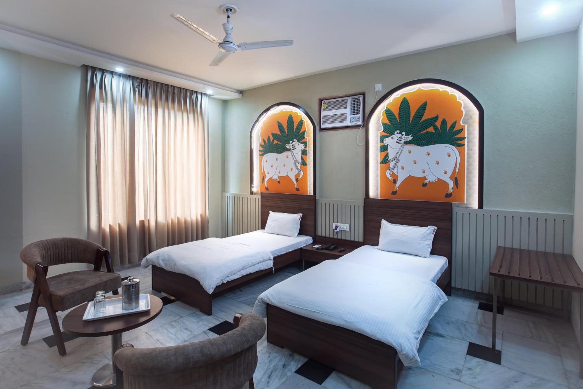 Hotel Bhakti Dhama Vrindāvan Exteriér fotografie
